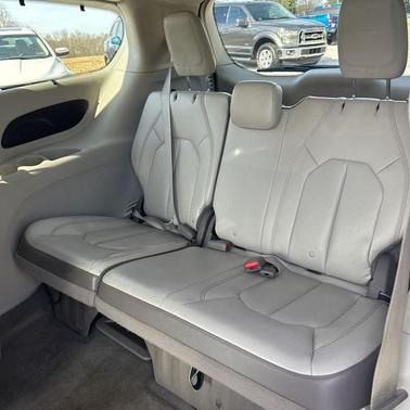 2018 Chrysler Pacifica Touring-L