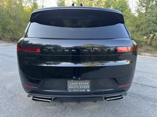 2024 Land Rover Range Rover Sport SE