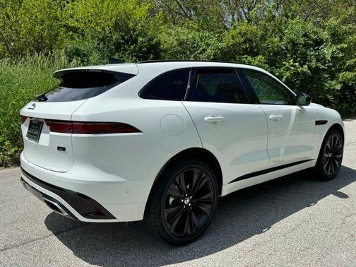 Fuji White 2026 Jaguar F-PACE R-Dynamic S P400 AWD Automatic
