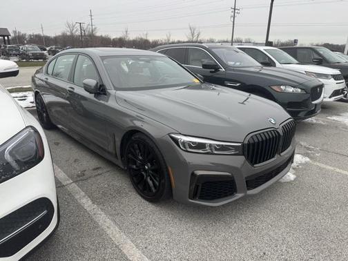 2022 BMW 750 i xDrive