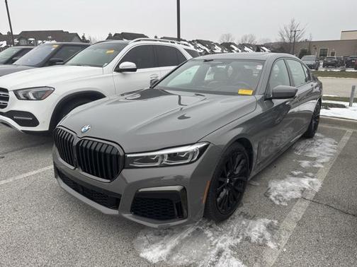 2022 BMW 750 i xDrive