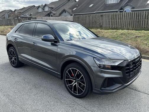 2023 Audi Q8 55 Premium Plus
