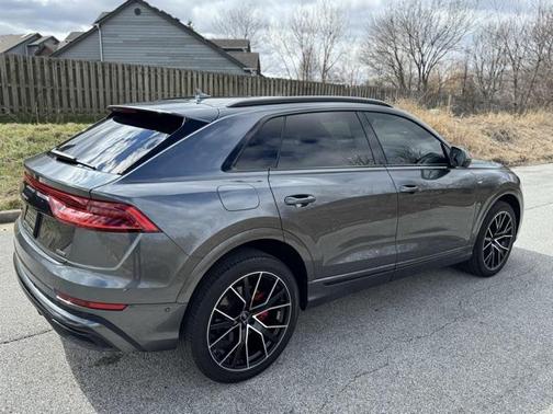 2023 Audi Q8 55 Premium Plus
