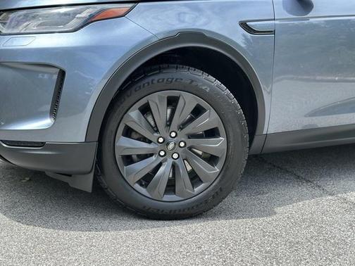 2022 Land Rover Discovery Sport SE