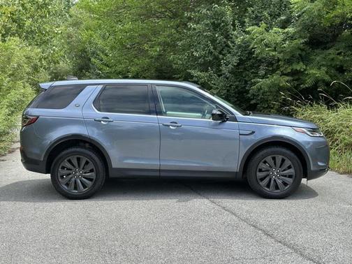 2022 Land Rover Discovery Sport SE