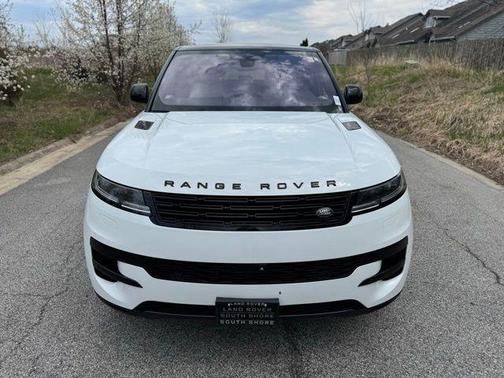 2023 Land Rover Range Rover Sport SE