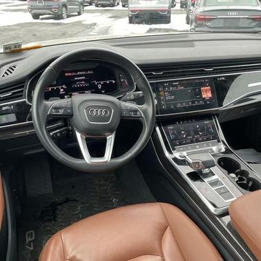 2022 Audi Q7 55 Premium Plus