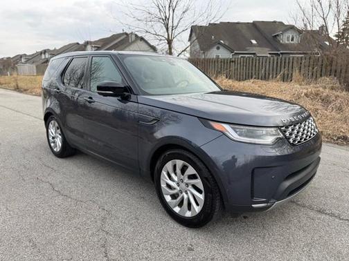 2025 Land Rover Discovery P300 S