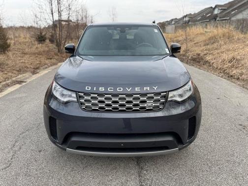 2025 Land Rover Discovery P300 S