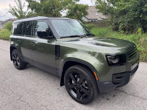 Woolstone Green Metallic 2026 Land Rover Defender S