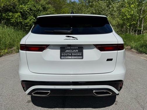 Fuji White 2026 Jaguar F-PACE P400 R-Dynamic S