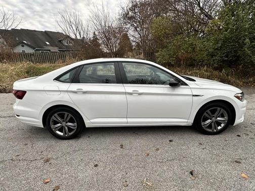 2021 Volkswagen Jetta 1.4T R-Line