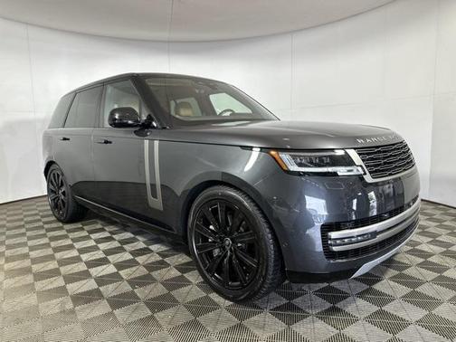 2024 Land Rover Range Rover P530 SE