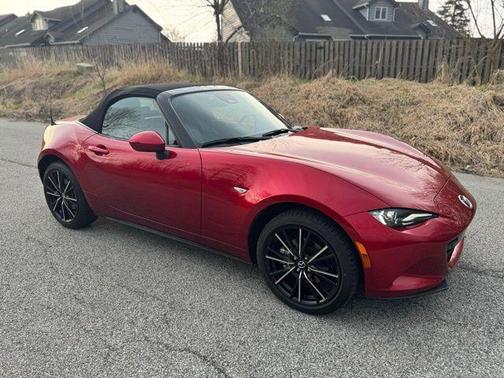 Soul Red Crystal Metallic 2025 Mazda MX-5 Miata Grand Touring