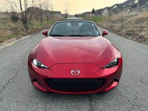 Soul Red Crystal Metallic 2025 Mazda MX-5 Miata Grand Touring