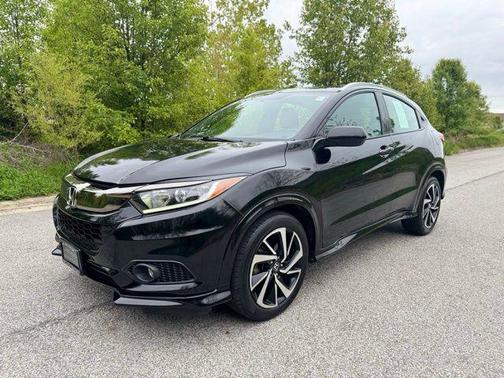 Crystal Black Pearl 2019 Honda HR-V Sport