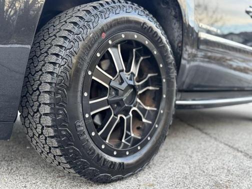 2011 GMC Yukon Denali