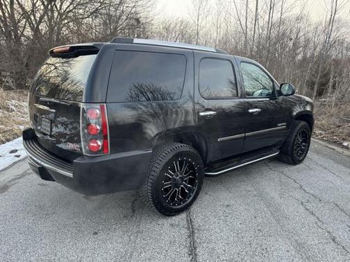 2011 GMC Yukon Denali