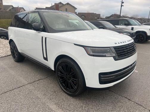 2026 Land Rover Range Rover P400 SE