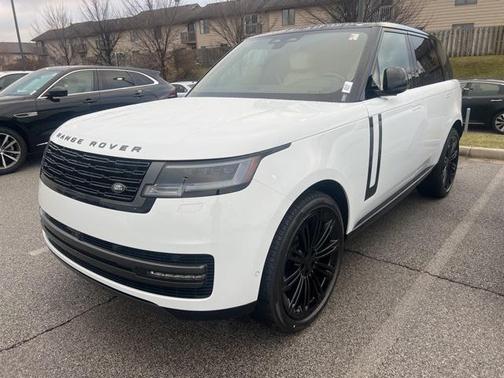 2026 Land Rover Range Rover P400 SE