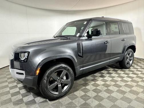 2025 Land Rover Defender 110 P300