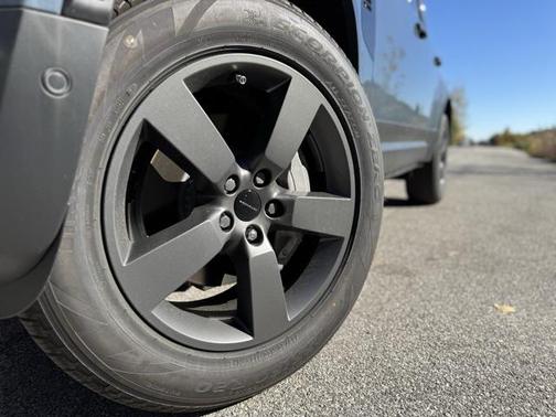 2026 Land Rover Defender S