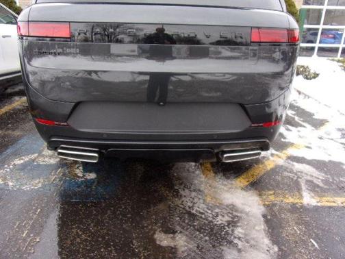 2024 Land Rover Range Rover Sport SE