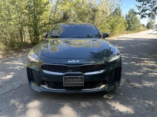 2022 Kia Stinger GT1