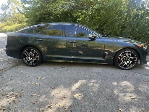 2022 Kia Stinger GT1