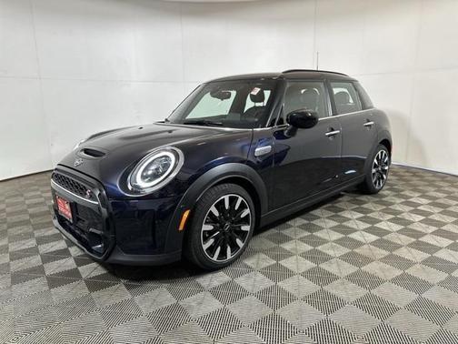 2023 MINI Hardtop Cooper S