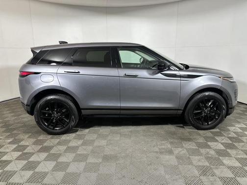 2025 Land Rover Range Rover Evoque Dynamic SE