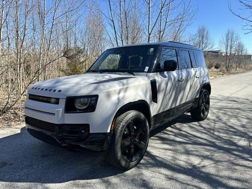 2026 Land Rover Defender P400 X-Dynamic SE