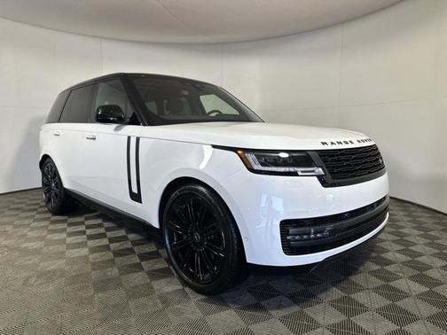 2025 Land Rover Range Rover P530 SE