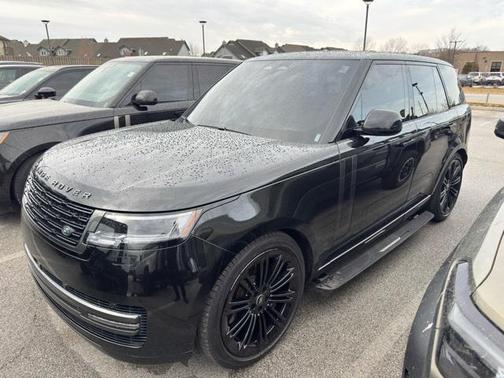 2024 Land Rover Range Rover P530 SE