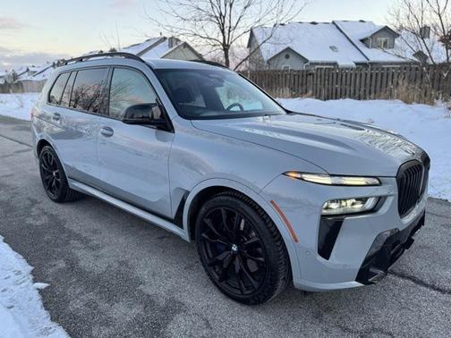2024 BMW X7 M60i