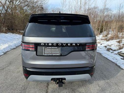 Eiger Grey Metallic 2026 Land Rover Discovery Gemini Edition