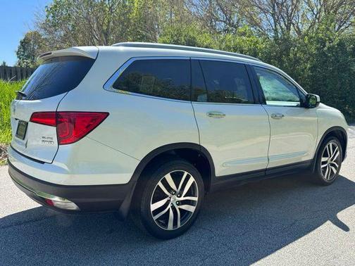 White Diamond Pearl 2016 Honda Pilot Elite