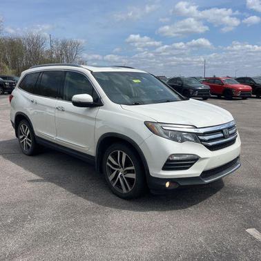 White Diamond Pearl 2016 Honda Pilot Elite