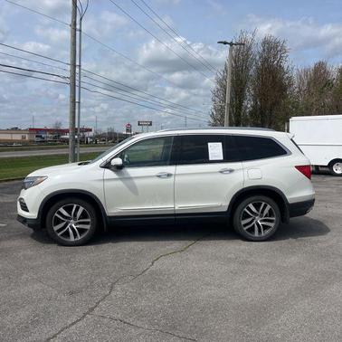 White Diamond Pearl 2016 Honda Pilot Elite