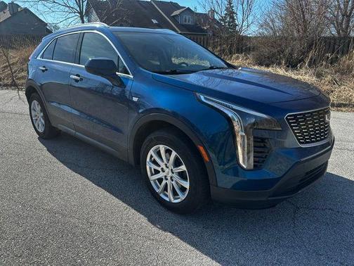 Atlantic Metallic 2019 Cadillac XT4 Luxury