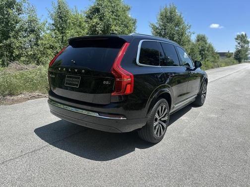 2024 Volvo XC90 B5 Core Bright Theme
