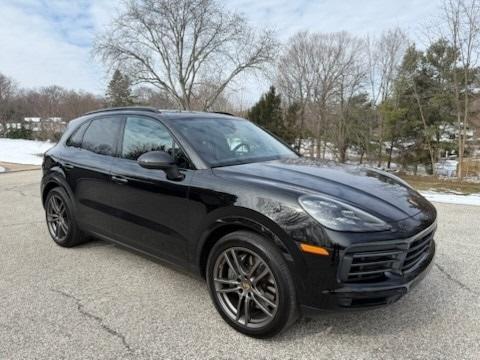 2023 Porsche Cayenne Platinum Edition