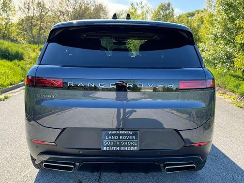 Varesine Blue Metallic 2024 Land Rover Range Rover Sport SE