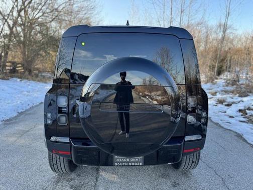 2026 Land Rover Defender P300 S