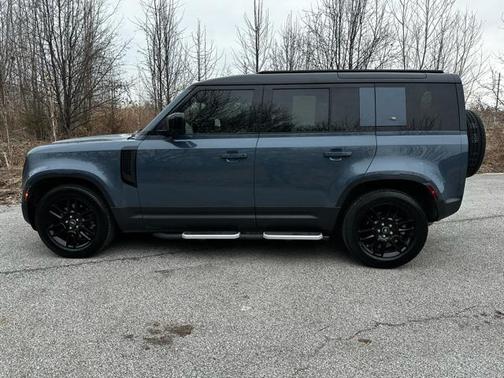 2020 Land Rover Defender 110 S