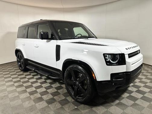 2025 Land Rover Defender 110 P400 X-Dynamic SE