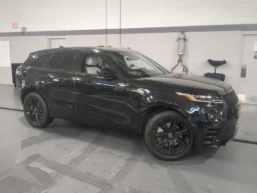 2022 Land Rover Range Rover Velar P250 S R-Dynamic