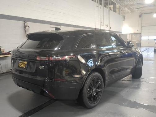 2022 Land Rover Range Rover Velar P250 S R-Dynamic