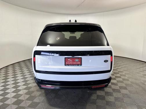 2023 Land Rover Range Rover P530 SE