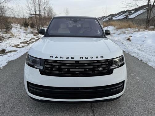 2023 Land Rover Range Rover P530 SE